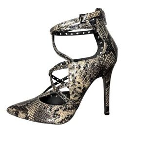 G By Guess Stilettos High Heels Women’s Size 8.5 Strappy Snake Print